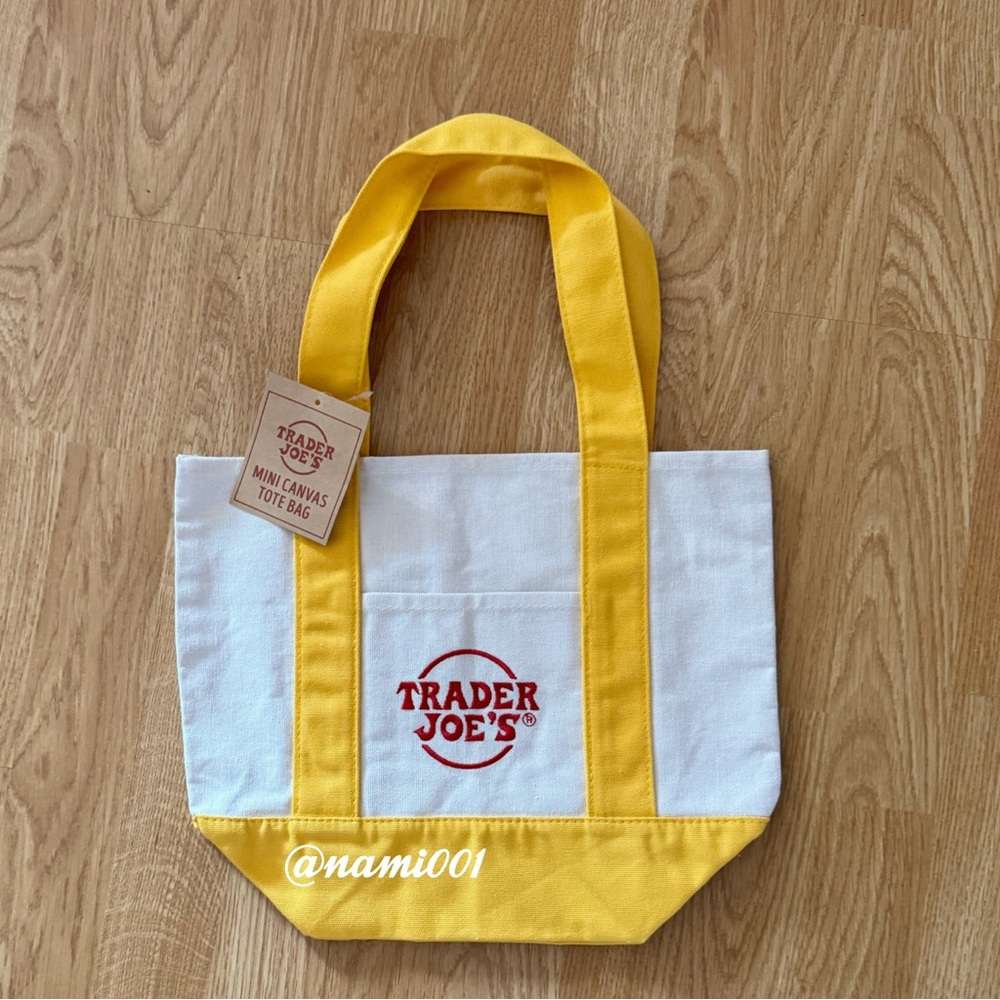 Trader Joe’s Viral Mini Tote Yellow